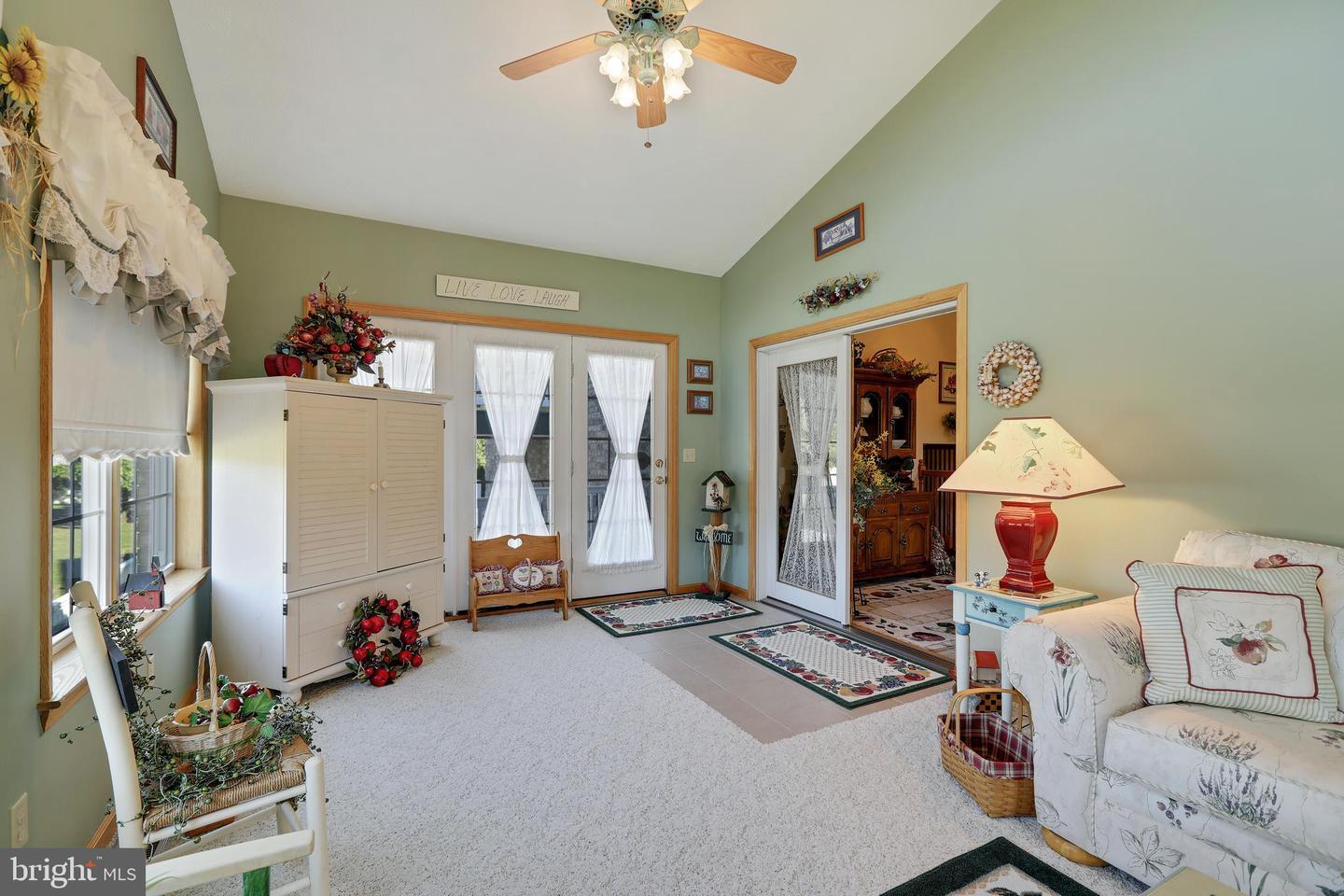 NEW LISTING 283 Summit Drive, Short Gap Ally Litten