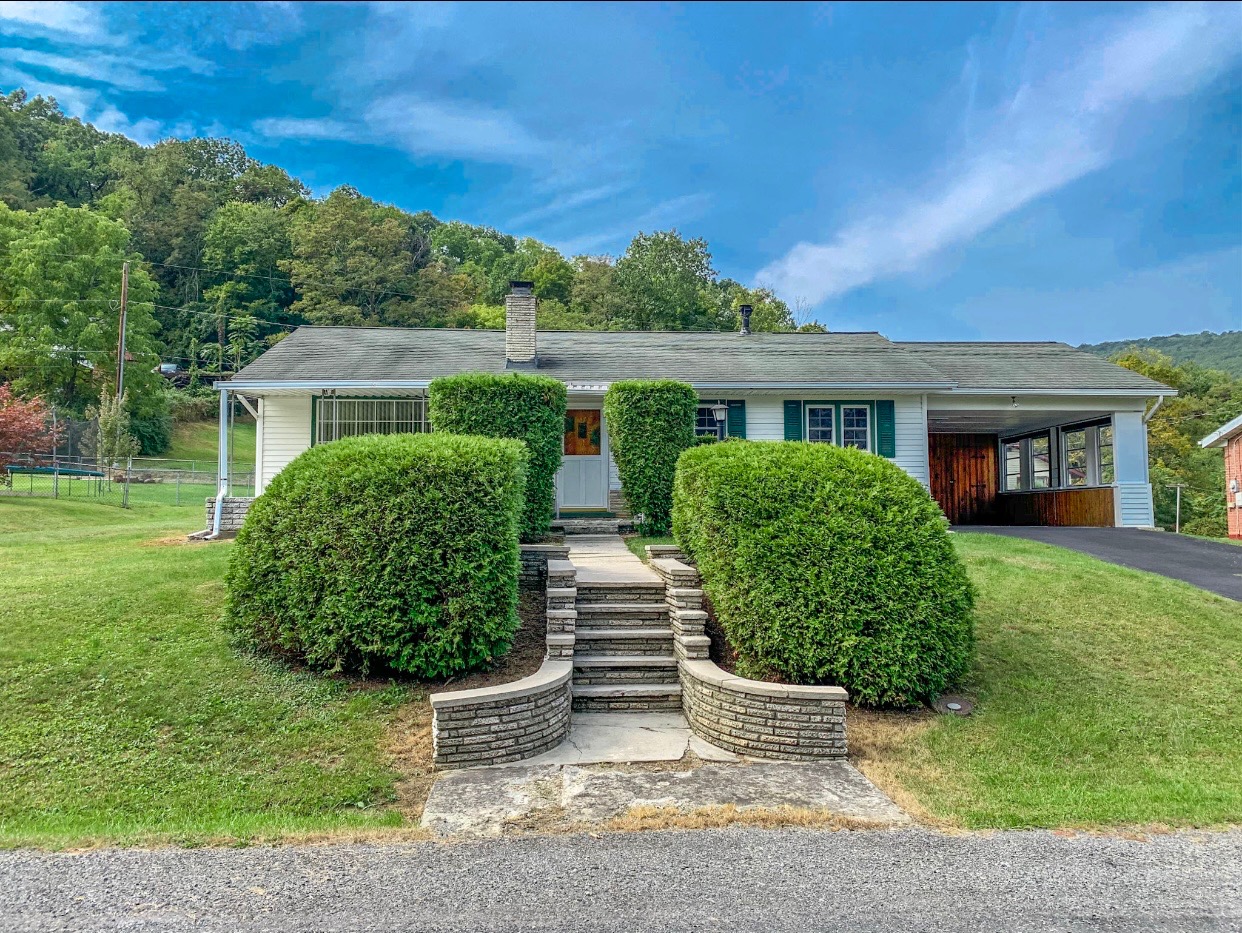 JUST SOLD 12805 Bunting Street, Cumberland, MD Ally Litten